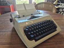 : Machine à écrire vintage