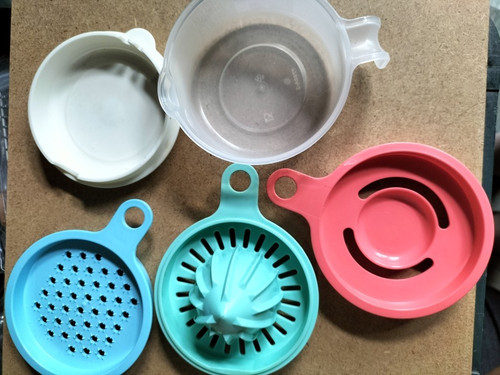 Tupperware set - tupperware,