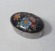 Boite à pilule émaillée