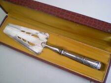 COFFRET AVEC SA PELLE A TARTE