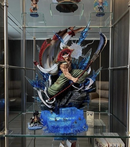 Statue resine one piece barbe - one,
