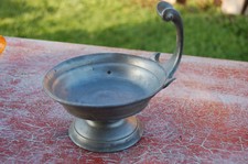 coupelle sur pied  étain