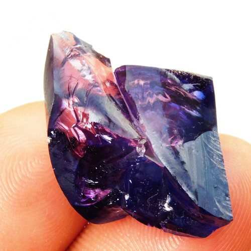 Alexandrite bicolore naturelle