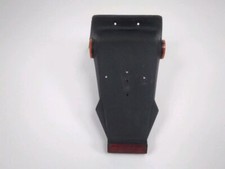 SUPPORT DE PLAQUE ET ECLAIRAGE