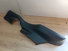 CACHE LATERAL GAUCHE