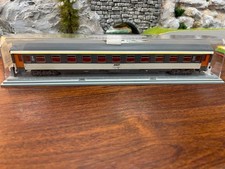 Voiture voyageur corail