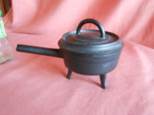 Petite cocotte fonte - petite, en