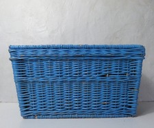 ancien coffre malle en rotin