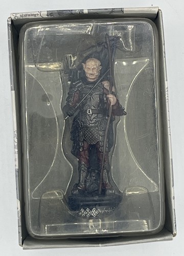 Figurine plomb seigneur des - plomb, le
