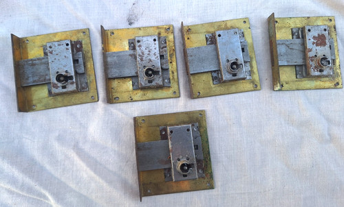 Serrure encaster pour - encaster,