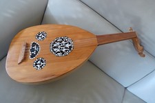OUD ORIENTAL COMPLET ET EN