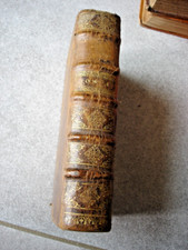 Théologie morale 1695 – Résolution des cas de conscience – Livre religieux XVIIe