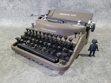 Remington Rand Noiseless Typewriter Model 7 1950s