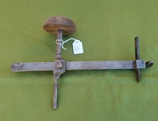 ANCIEN COMPAS À RONDELLES / VERGES DE BOURRELIER OU DE CHARRON N°32 - K16