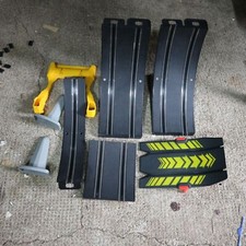 12 rails looping courbes tremplin circuit electrique JOUEF ARTIN ? SCALEXTRIC ?