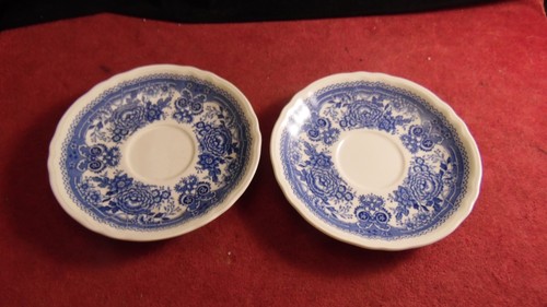 Service sous tasse - tasse, thé
