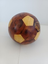 Ballon de foot en bois 10cm