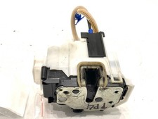 SERRURE DE PORTIÈRE AVANT