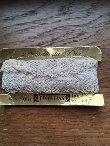 Dentelle ancienne mécanique