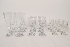 Service 18 wine glasses flutes champagne crystal Sèvres restoration 19th century