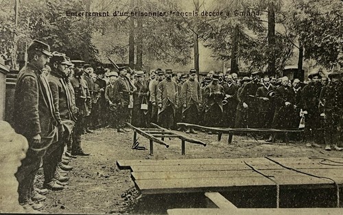 Enterrement prisonnier - enterrement,