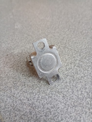271 elth 16a 250v - 271,