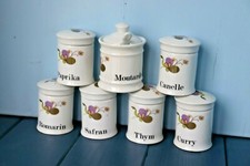 LOUIS LOURIOUX - BERRY HAUTE PORCELAINE - SÉRIE DE PETITS POTS A ÉPICES 