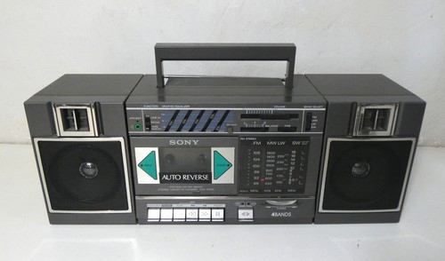 Ghettoblaster boombox sony - boombox,