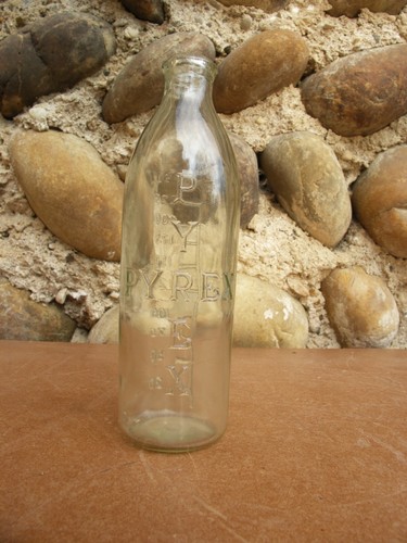 Ancienne bouteille flacon