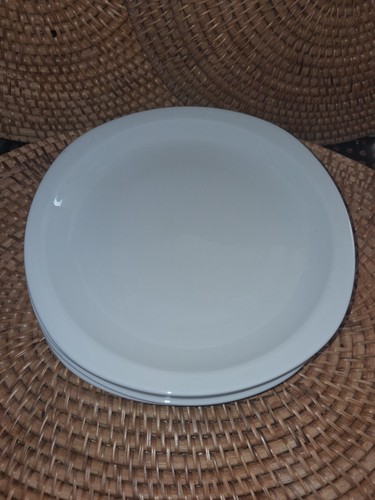 Lot assiettes blanches - d'assiettes,