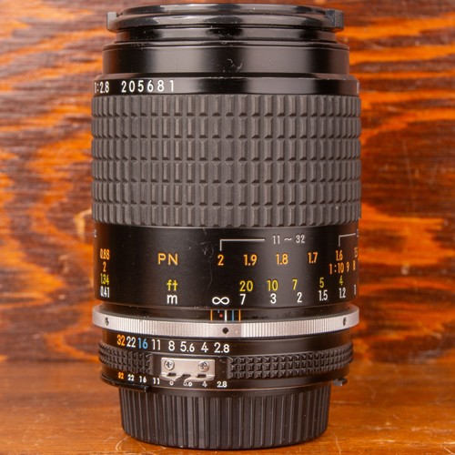 Nikon micro nikkor 105mm - nikon,