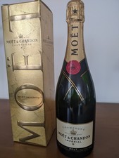 Champagne Moet & Chandon Impérial brut coffret étui carton doré MOET CHANDON