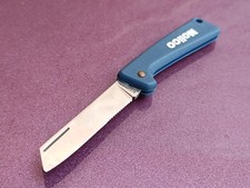 1970s AITOR Inox Knife, Pocket Knife, Tourist Knife, Knife With Plastic Handle