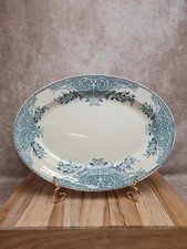 Plat ovale ancien terre de fer