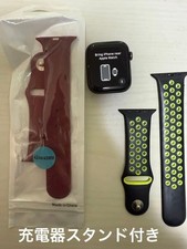 Boîtier, bracelet et chargeur