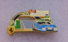 ED79 pin's Ferrari bleue 24