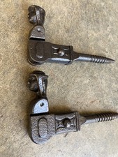 Anciens Arrets de volet porte en fonte à visser, butée