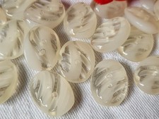 Lot 12 boutons vintage  ovale