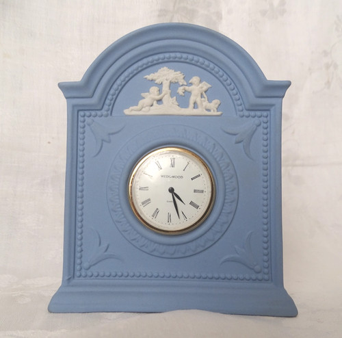Wedgwood jolie pendulette - ,