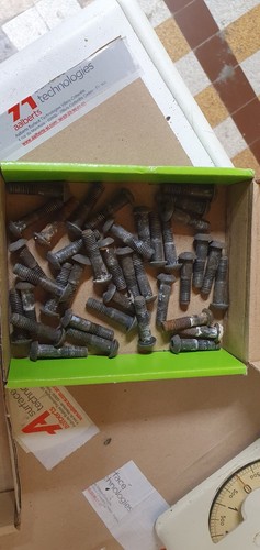 Lot vis m8x35 tete bombee - lot,