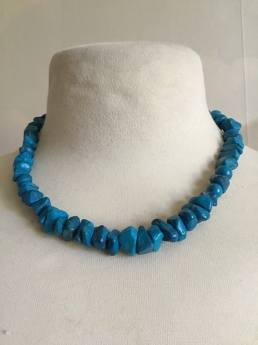 Collier pierres semi - de,