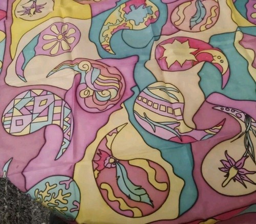 Foulard soie peint - en, la