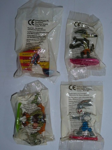 Lot 4 figurines - 4,