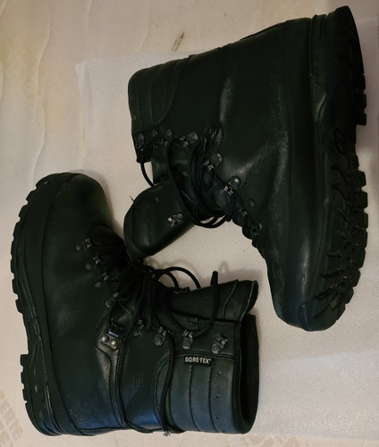 Paire chaussures - de,