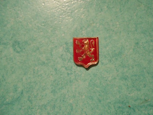 Logo lion rouge or - lion,