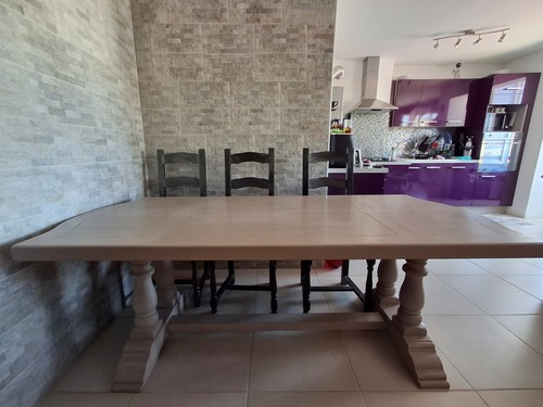 Table chaises salle - 6, a