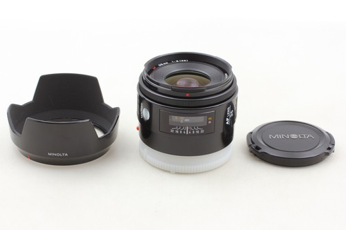 Comme neuf avec capot - [,