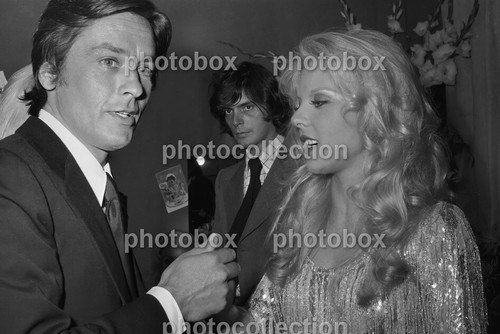 Sylvie vartan exclusive - -,