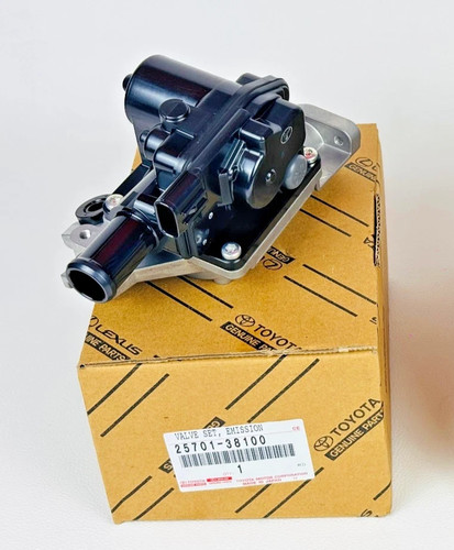 25701 38100 toyota authentique - 25701-38100,