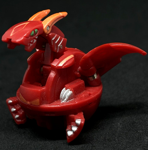 Bakugan hyper dragonoid - dragonoid, pyrus